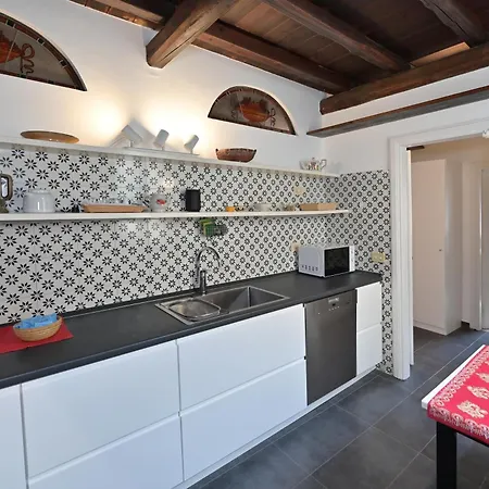 Domus Greci Piazza Di Spagna *