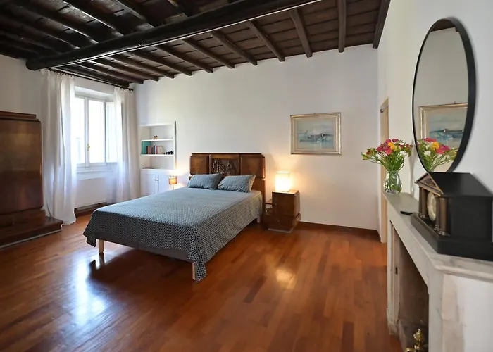 Apartment Domus Greci Piazza Di Spagna *